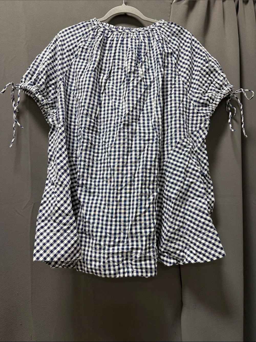 Farley Gingham Split V-Neck Short Sleeve Tunic - S